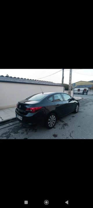 Opel Astra 2014