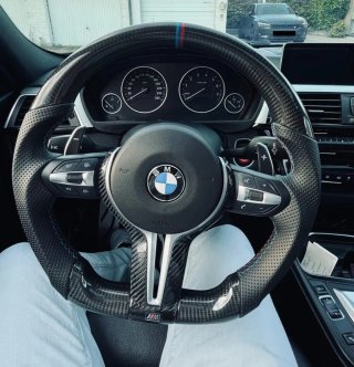 Volante BMW M Performance Carbono