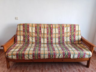 Sofá Cama Tela y Madera