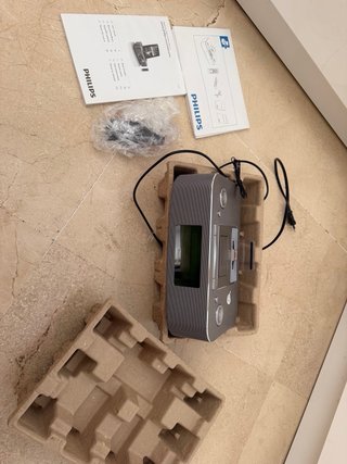 Philips DC390/12 Dock Station (como nuevo)
