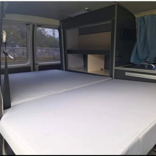 Volkswagen Transporter T5 2004