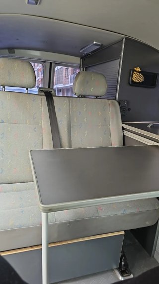 Volkswagen Transporter T5 2004