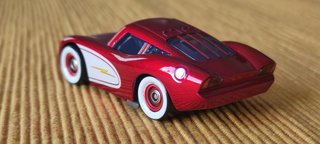 LIGHTNING MCQUEEN