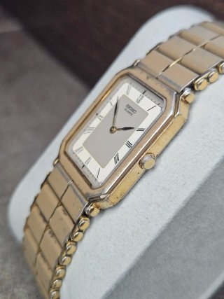 Seiko "Tank" Quartz Vintage