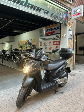 SYM Symphony SR Negra