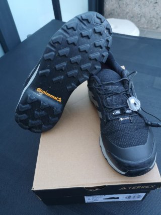 Calzado Terrex Niñ@ Talla 32 Gore-Tex