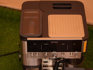 Cafetera Ninja Luxe Premier