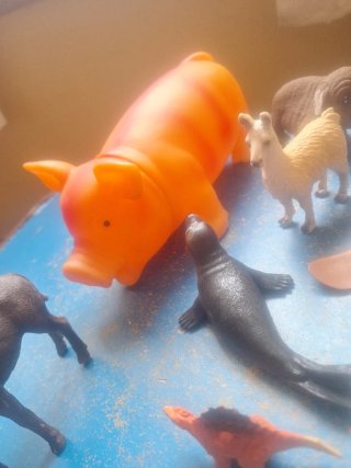 Juguetes animales plástico