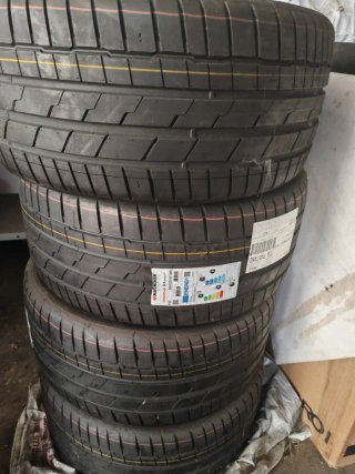Juego de 4 Neumático Hankook 265/40r19. Nuevo.