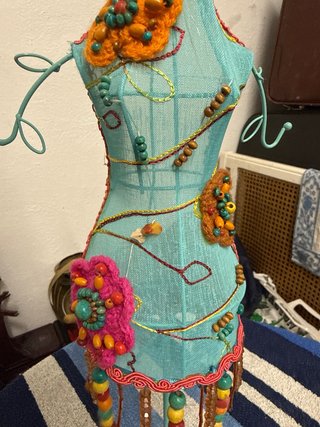 Maniquí Joyero Busto Decorado