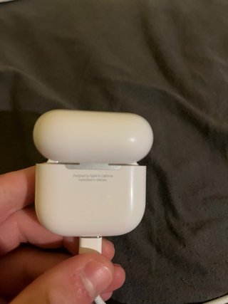Airpods 4 con ANC Apple Bianche