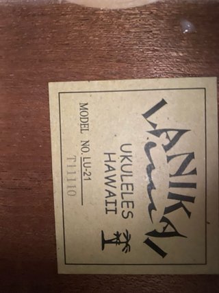 Ukelele Lanikai Marrón