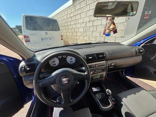 SEAT Leon 2004