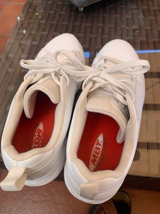 Zapatillas MBT Blancas