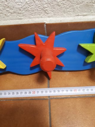 Perchero infantil luna y estrellas madera