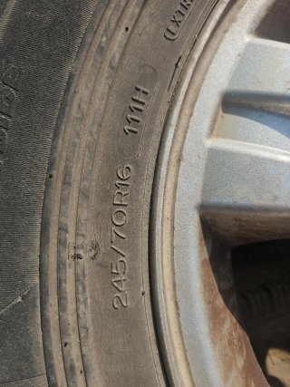 5 Llantas Kia Sorento