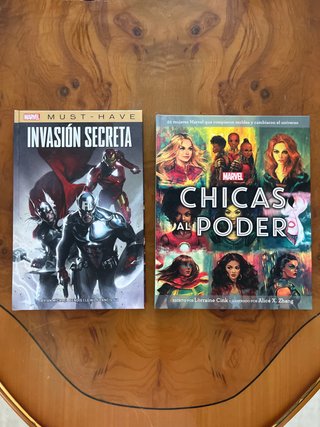 Libros Marvel ilustrados tapa dura