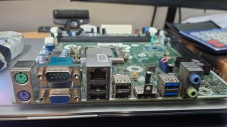 Placa Base HP  con Intel Core i3-6100
