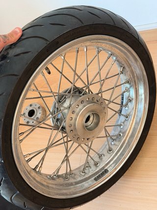 Rueda Harley