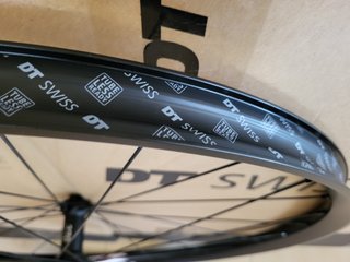 Rueda Delantera DT Swiss E1900 Enduro 29"