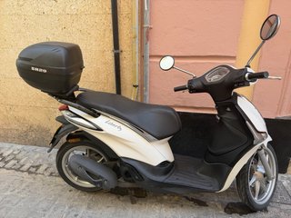 Piaggio Liberty 49cc Scooter Blanca