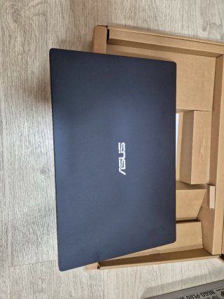 Asus Vivobook Go 15 E510