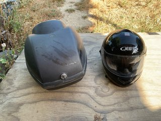 Transportín y Casco Moto Negro