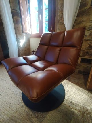 Sillón giratorio diseño piel vintage
