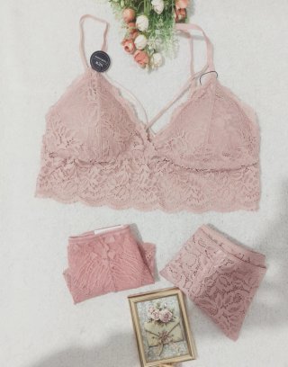 Conjunto Lencería Encaje Rosa Talla L