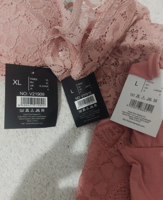 Conjunto Lencería Encaje Rosa Talla L