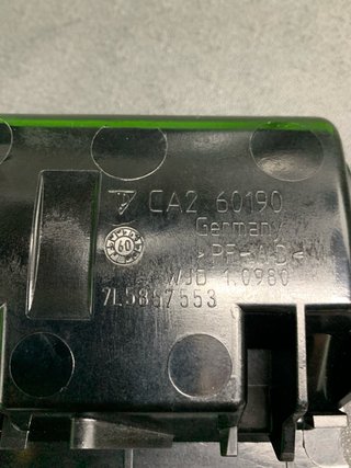 CENICERO NUEVO Y ORIGINAL DE PORSCHE CAYENNE