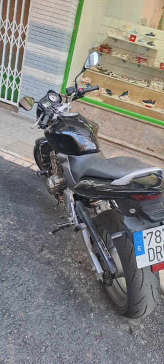 Honda CB600F Hornet Negra