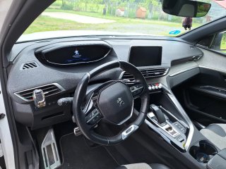 Peugeot 3008 2020