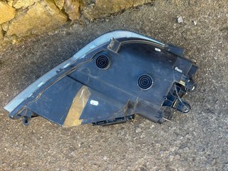 Faros Seat León 2015