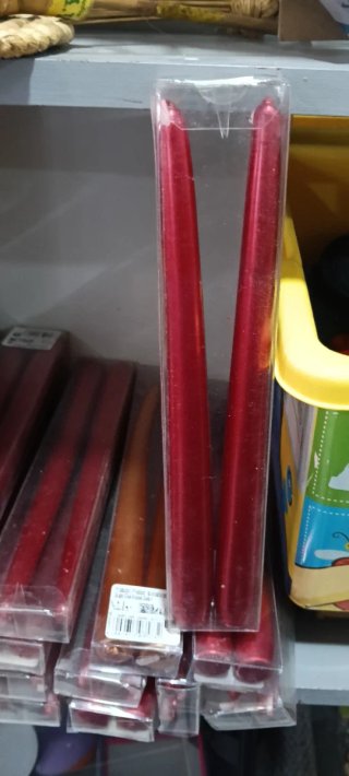 Caja 2 velas doradas y rojas