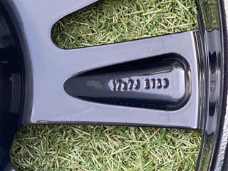 Llantas Originales Toyota 17" - Impolutas -