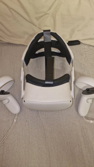 Meta Quest 2 con controller