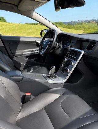 Volvo V60 2017