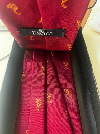 Corbata Loewe antigua con caja