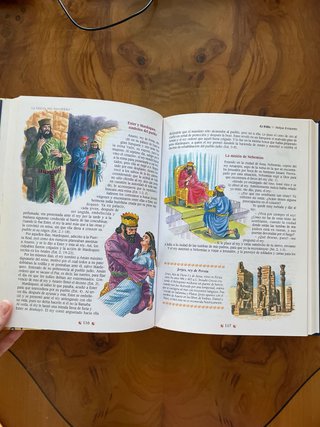 La biblia y el evangelio para niños