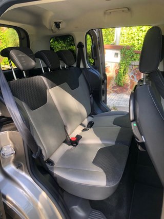 Ford Tourneo Courier 2019 TITANIUM 100cv
