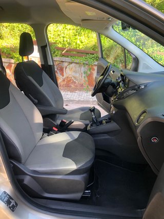 Ford Tourneo Courier 2019 TITANIUM 100cv