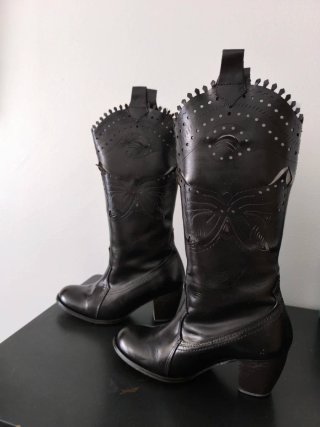 Botas camperas de cuero marrón oscuro