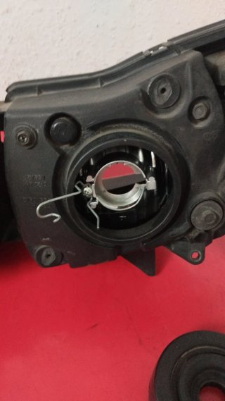 Faro Yamaha Fazer S2