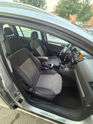 Opel Zafira 2010
