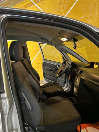 Opel Meriva 1.7 CDTi 100 CV Enjoy