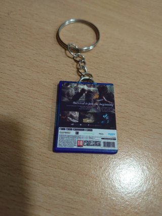 Resident Evil 4 llavero PS5