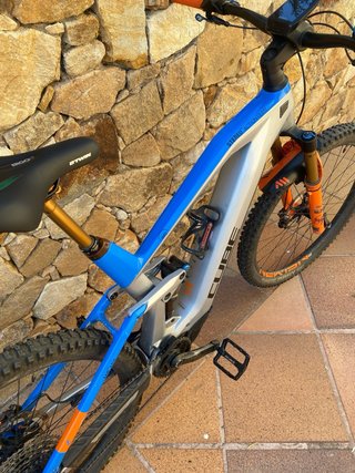 Cube Stereo Actionteam HPC Talla XL