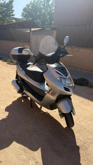 Kymco Bet & Win 250 Plata 2004