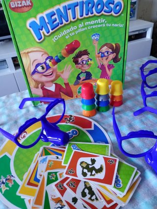 Juego de mesa Mentirosos Bizak